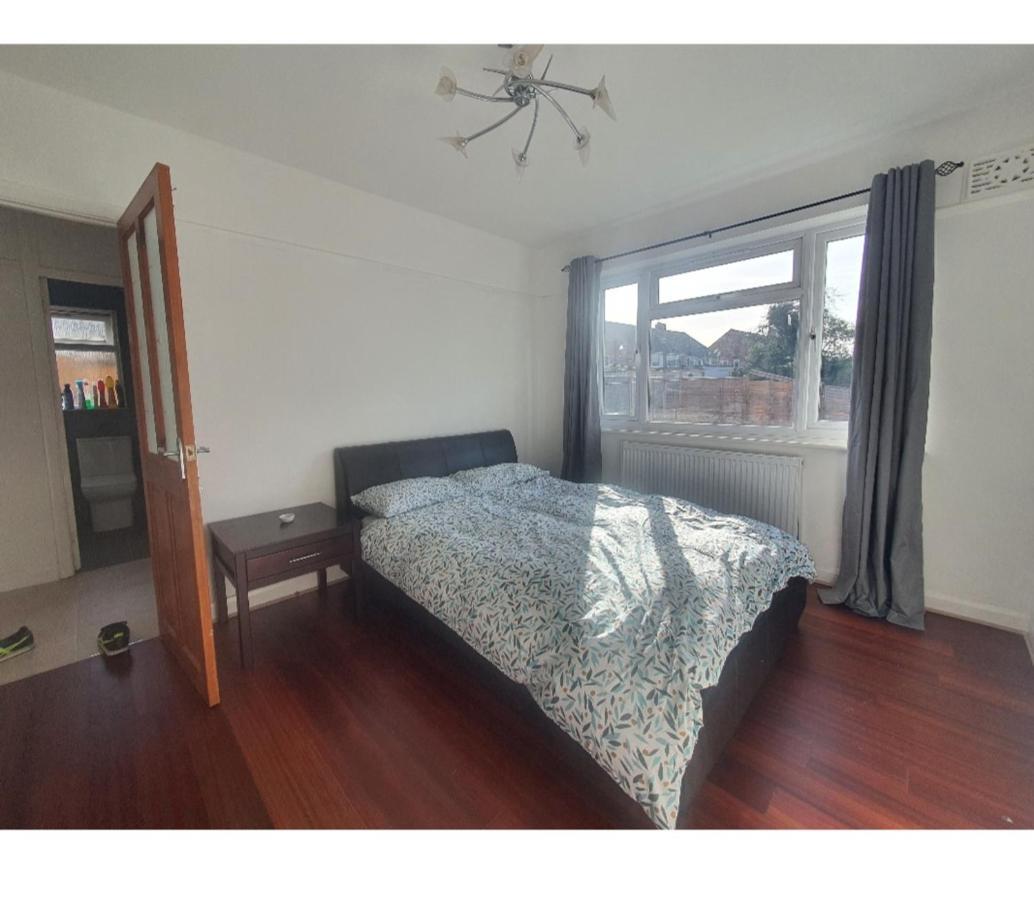 Ritzs Place Bed & Breakfast *